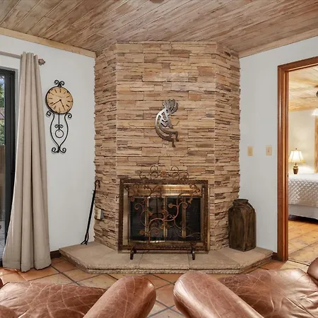 Adobe Village 1 Bedroom Suite- Sedona Condo